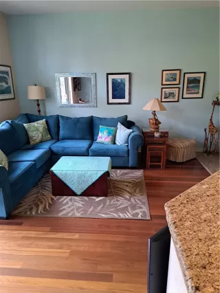 Photo #4: OC24102944 Listing