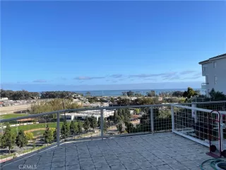 Photo #4: OC24103032 Listing 