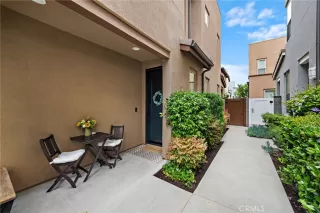 Photo #1: OC24103387 Listing