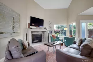 Photo #4: OC24103464 Listing