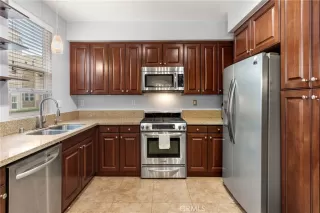 Photo #6: OC24103636 Listing