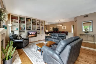 Photo #2: OC24103794 Listing