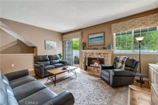 Photo #3: OC24103794 Listing