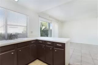 Photo #6: OC24104211 Listing 