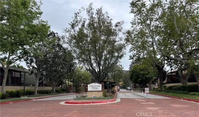 MLS: OC24104257 Condo For Sale