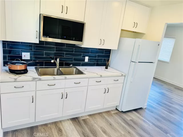 MLS: OC24104412 Condo For Sale