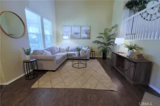 Photo #4: OC24104703 Listing 