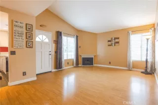 Photo #3: OC24104757 Listing 