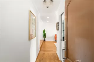 Photo #5: OC24105050 Listing 