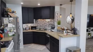 Photo #3: OC24105349 Listing 