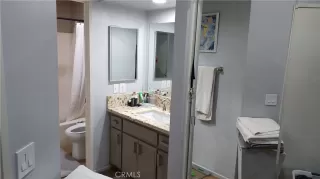 Photo #5: OC24105349 Listing 