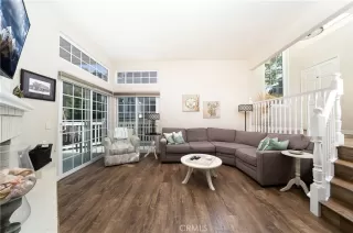 Photo #4: OC24105619 Listing 