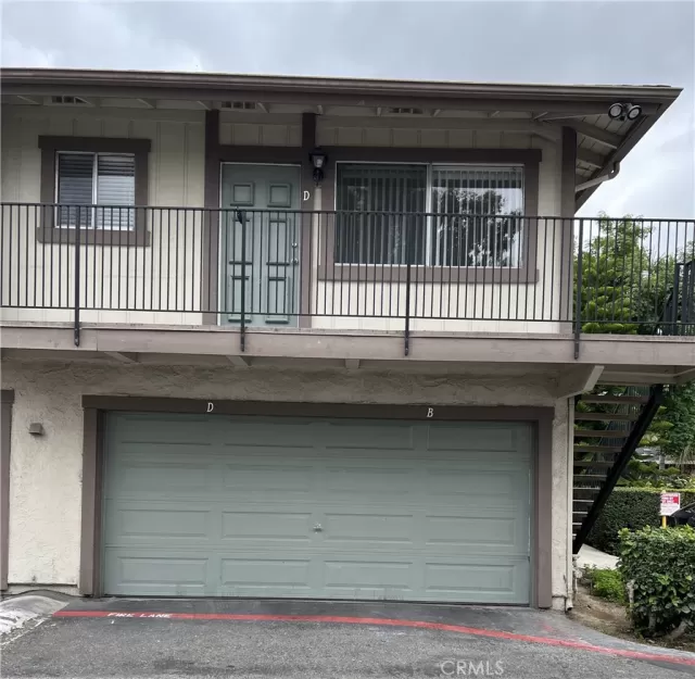 MLS: OC24105895 Condo For Sale