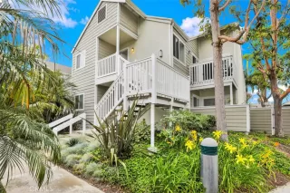 Photo #1: OC24106216 Listing 