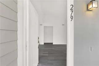 Photo #5: OC24106216 Listing 