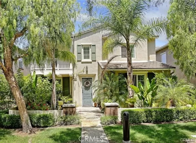 MLS: OC24106290 Condo For Sale