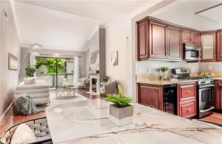 Photo #6: OC24106866 Listing 