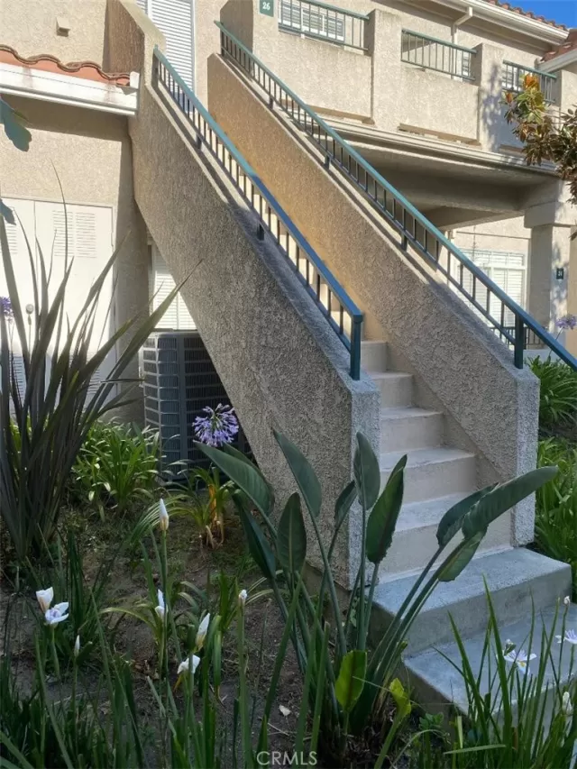 MLS: OC24106988 Condo For Sale