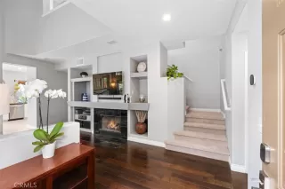 Photo #4: OC24107925 Listing 