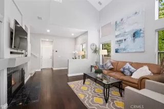 Photo #5: OC24107925 Listing 