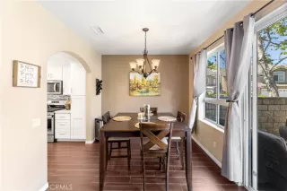 Photo #4: OC24108093 Listing 