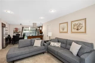 Photo #3: OC24108104 Listing