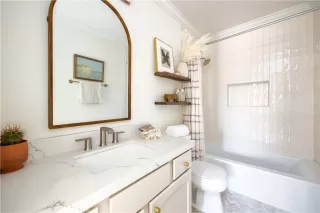 Photo #3: OC24108153 Listing