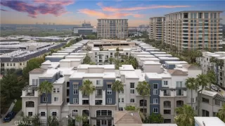 Photo #2: OC24108450 Listing 