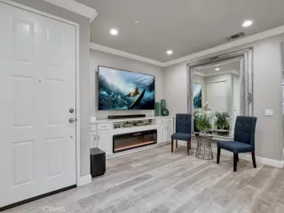 Photo #4: OC24108698 Listing 