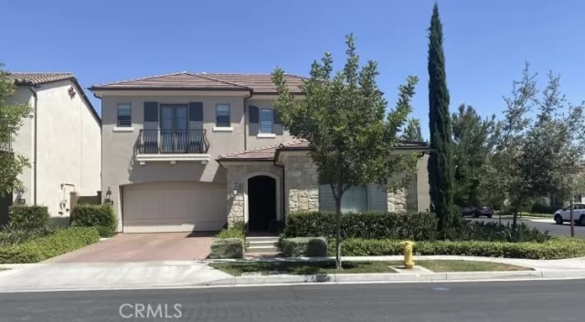 MLS: OC24108872 Condo For Sale