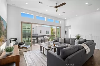 Photo #3: OC24109064 Listing 