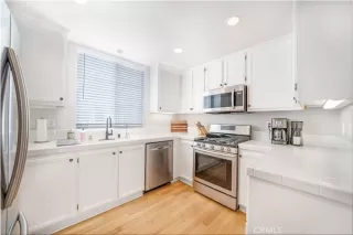 Photo #2: OC24109476 Listing 