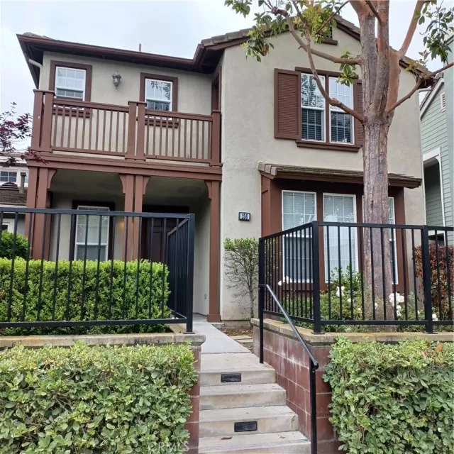 MLS: OC24109490 Condo For Sale