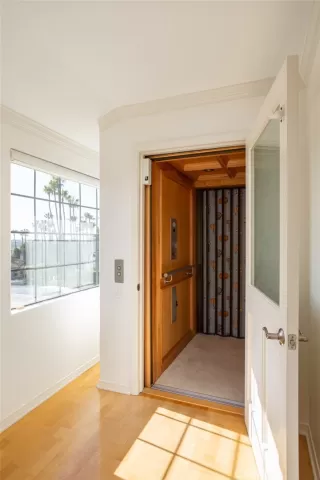 Photo #3: OC24109506 Listing 