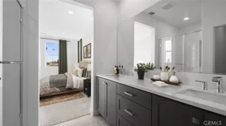 Photo #5: OC24109537 Listing