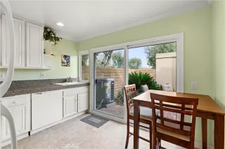 Photo #4: OC24109671 Listing 