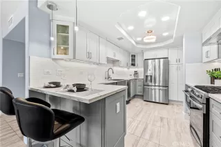 Photo #6: OC24109725 Listing 