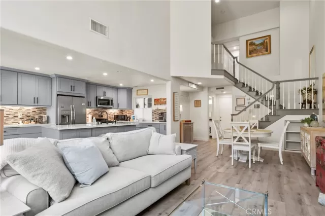 MLS: OC24109812 Condo For Sale