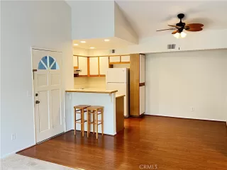 Photo #2: OC24109924 Listing 