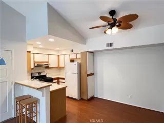 Photo #3: OC24109924 Listing 