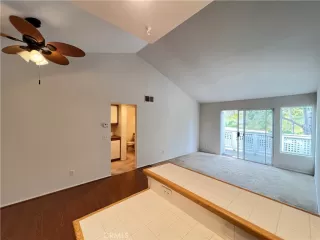 Photo #6: OC24109924 Listing 