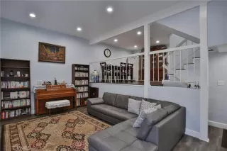 Photo #4: OC24109952 Listing 