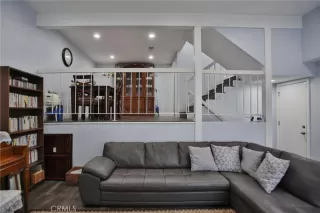 Photo #5: OC24109952 Listing 