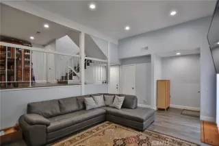 Photo #6: OC24109952 Listing 