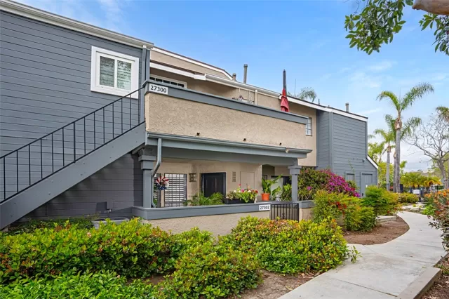 MLS: OC24110238 Condo For Sale