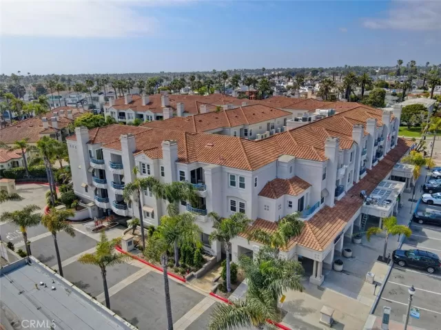 MLS: OC24110622 Condo For Sale