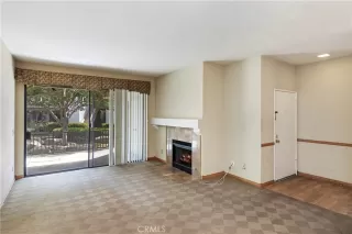 Photo #6: OC24111067 Listing