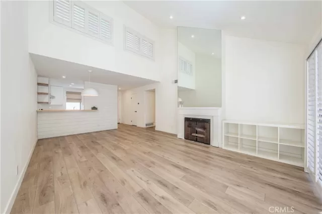 MLS: OC24111230 Condo For Sale