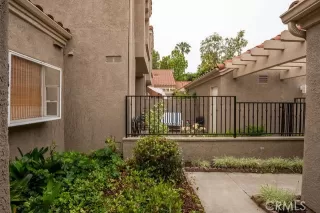 Photo #4: OC24111241 Listing