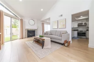 Photo #2: OC24111628 Listing